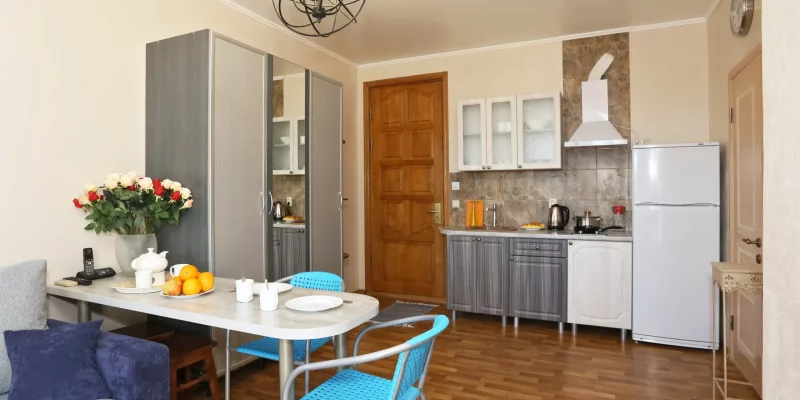 Апартаменты с кухней в Феодосии.